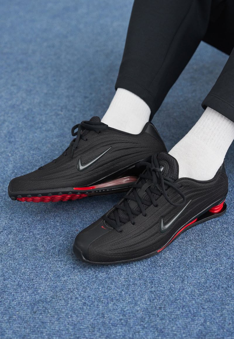 NIKE SHOX Z BRED