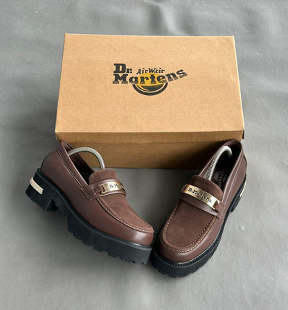 DR MARTENS