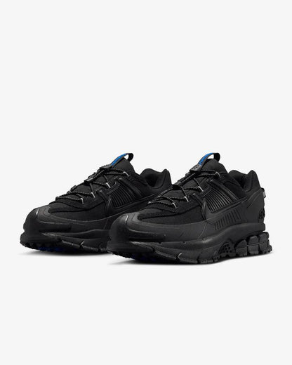 NIKE ZOOM VOMERO ROAM 5