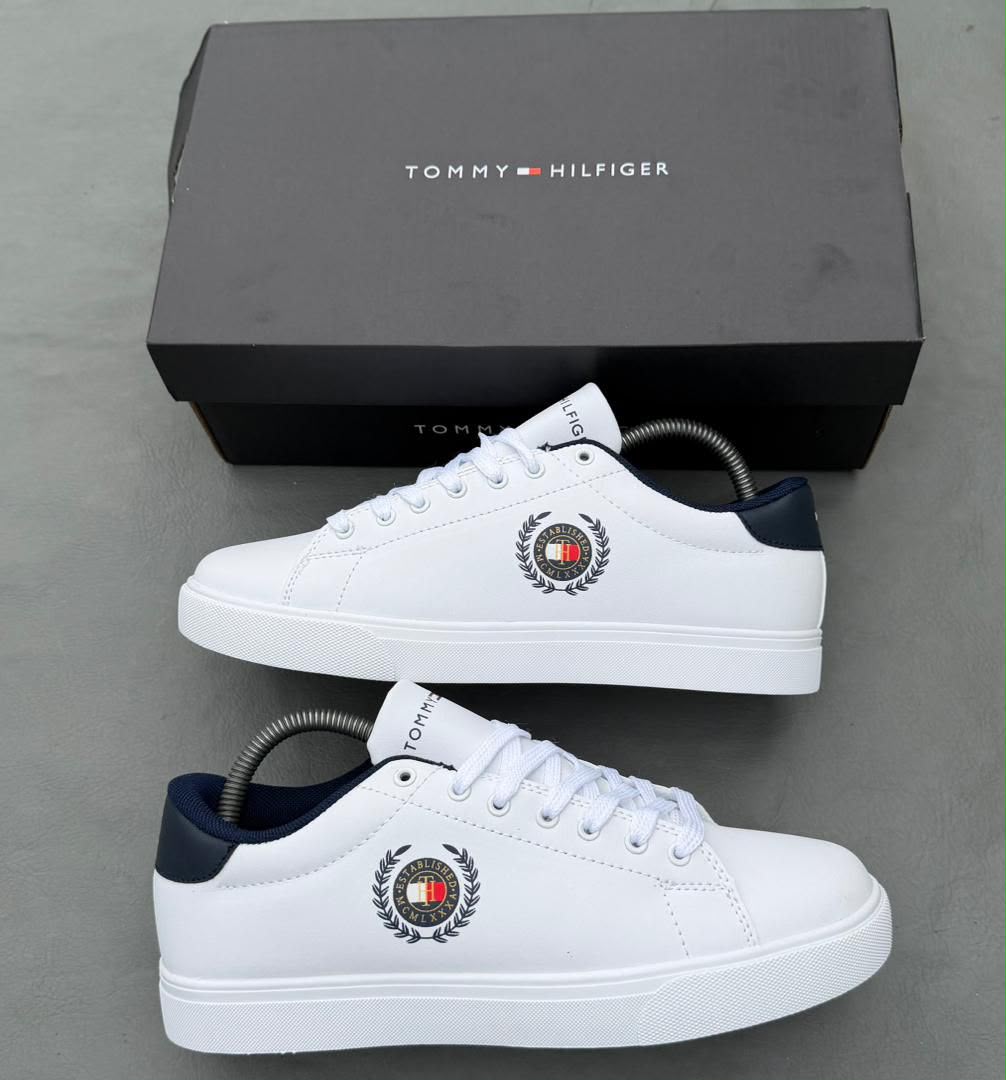 TOMMY HILFIGER 1