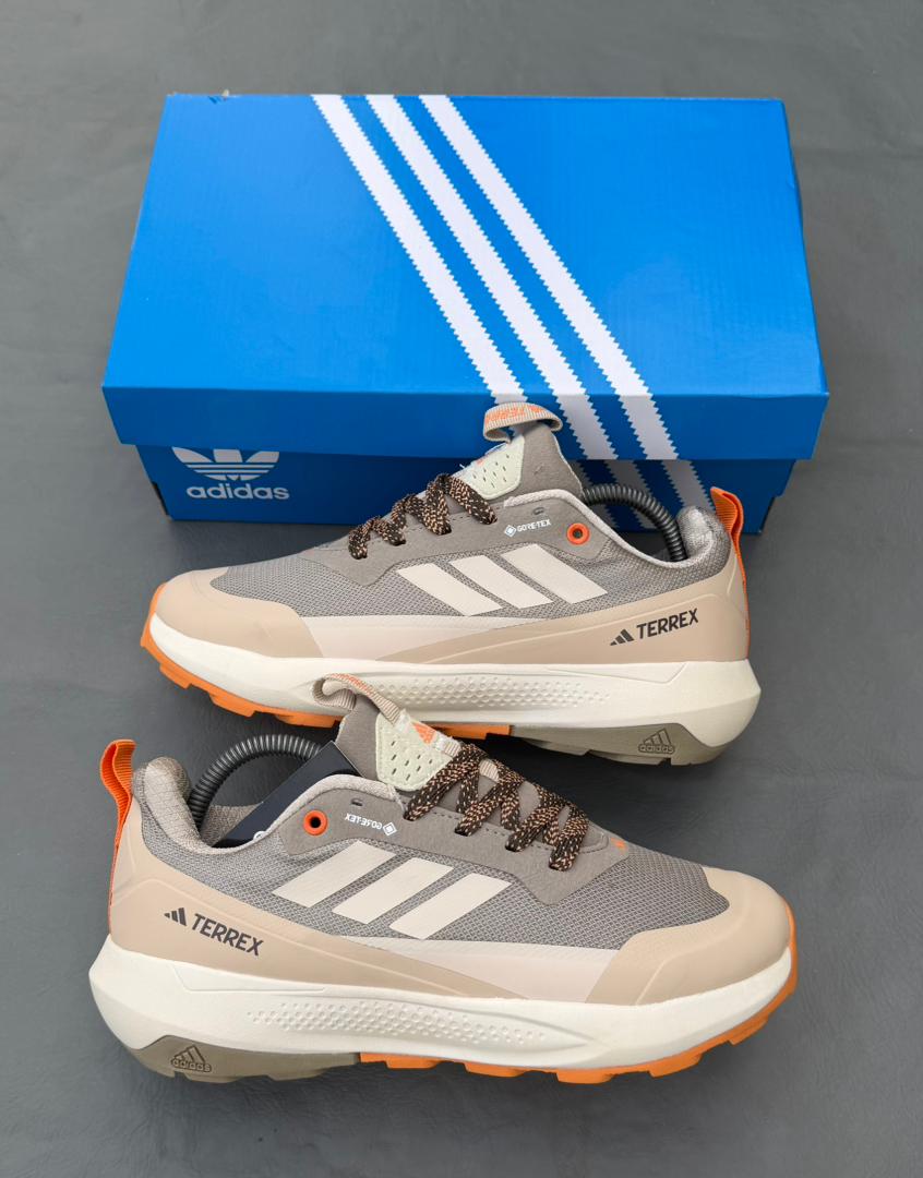 Chaussures outdoor Adidas Terrex – Confort & performance