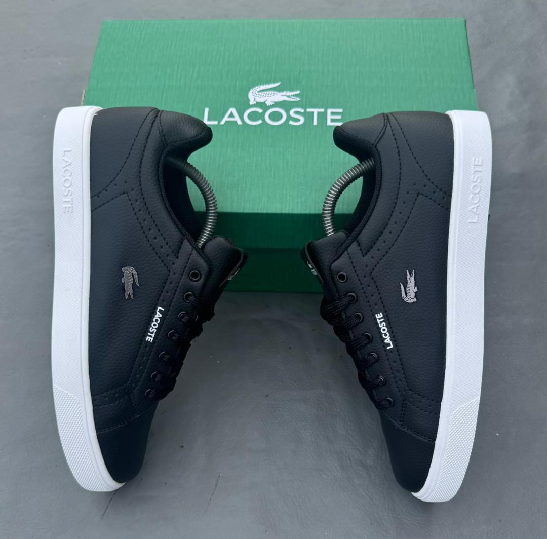 LACOSTE GRADUATE