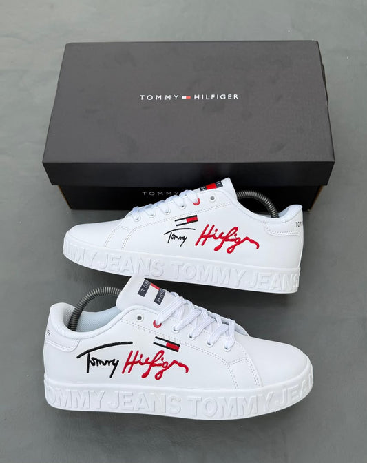 TOMMY HILFIGER