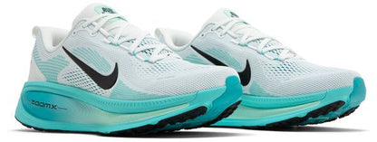 NIKE VOMERO 18