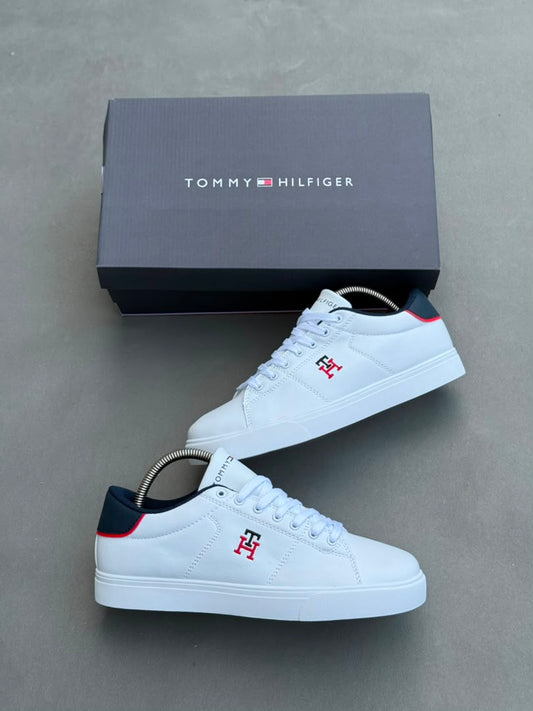 TOMMY HILFIGER 3