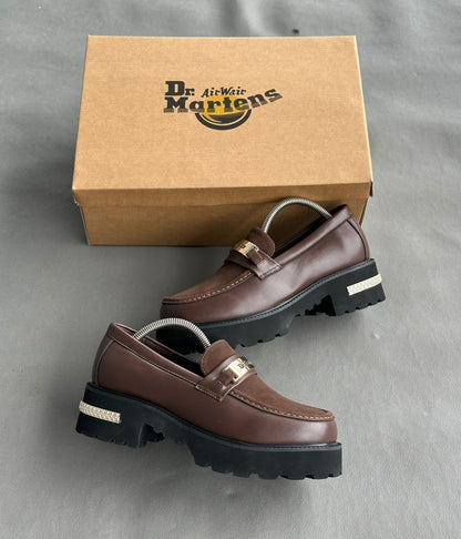 DR MARTENS