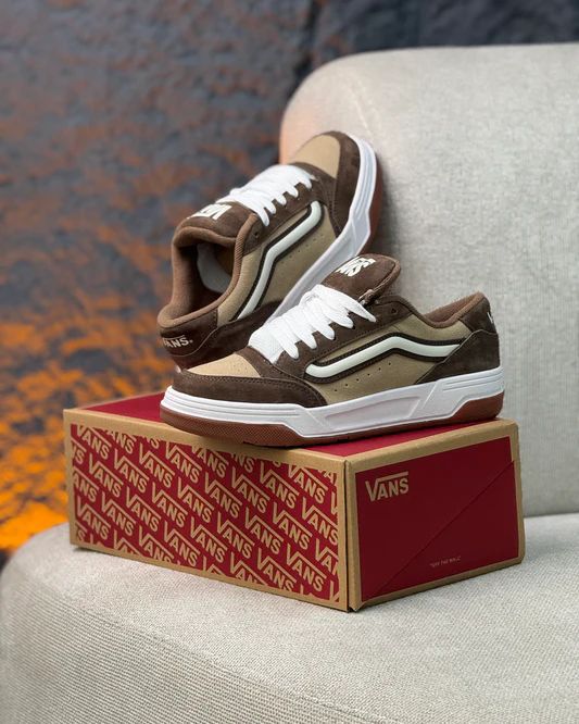 VANS HYLANE