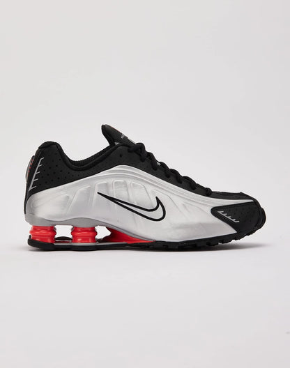 NIKE SHOXE R4