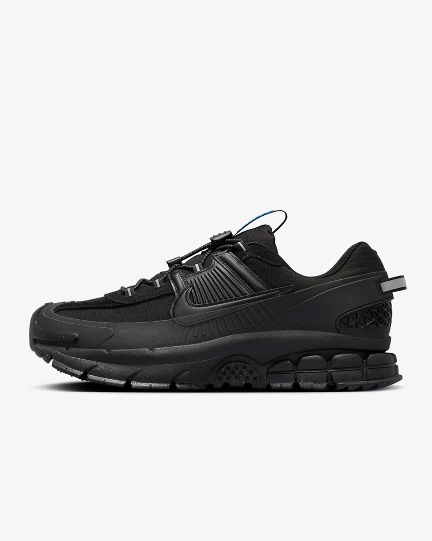 NIKE ZOOM VOMERO ROAM 5