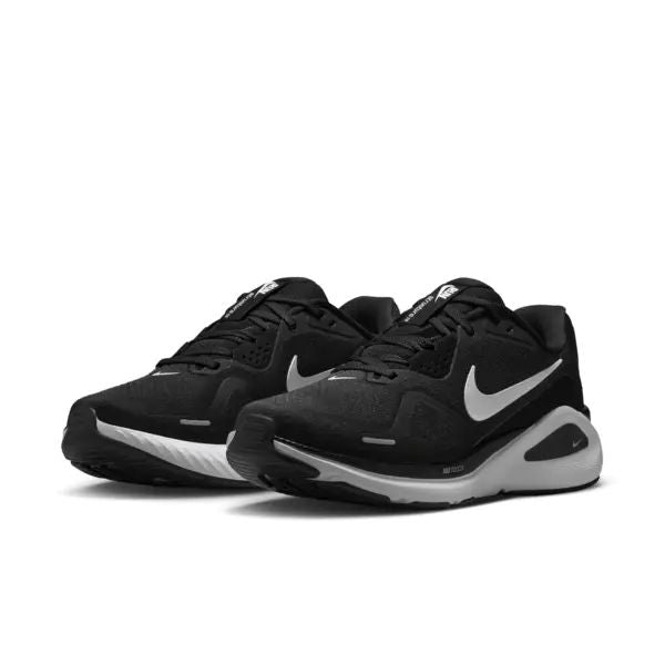NIKE STRUCTURE 26