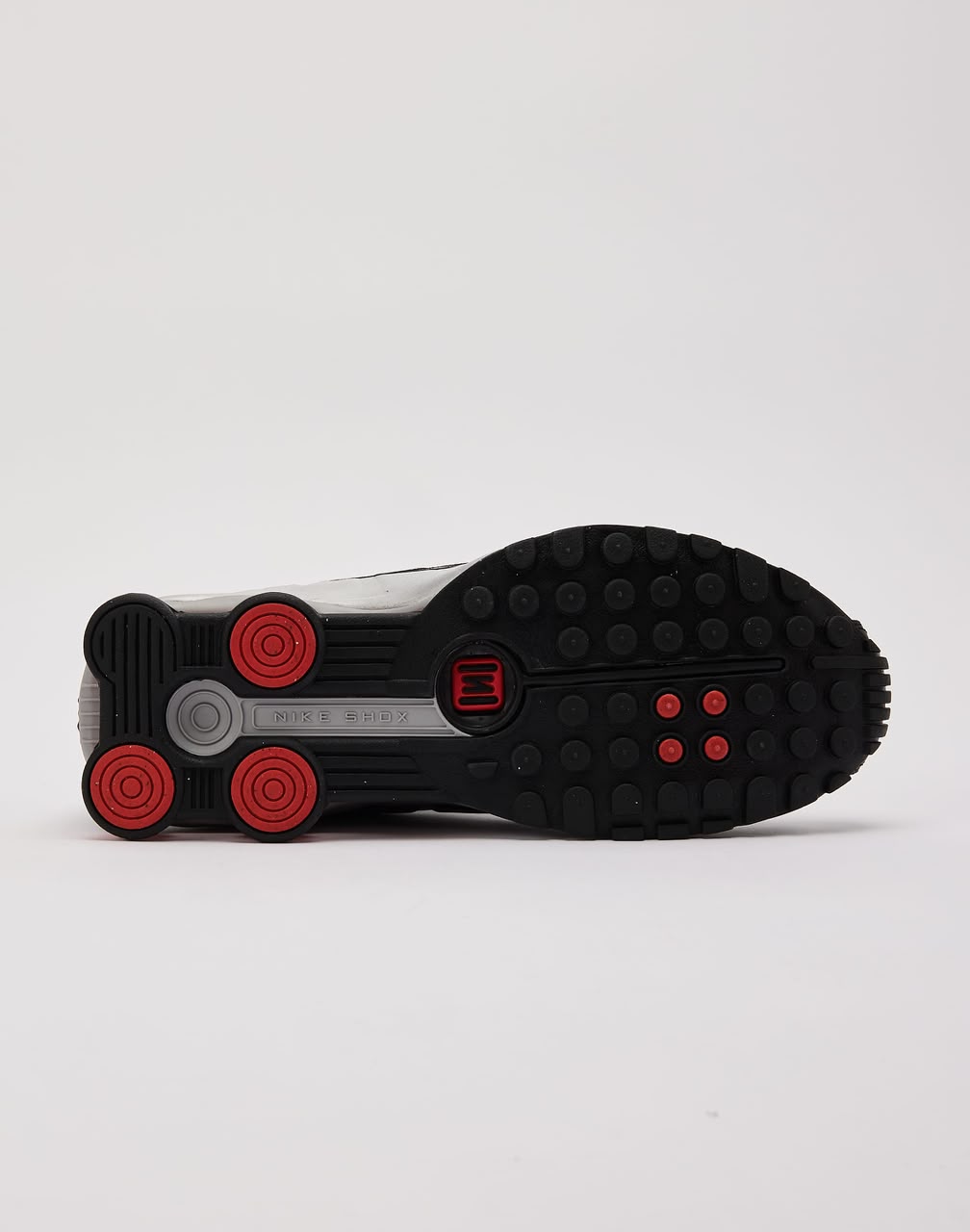 NIKE SHOXE R4