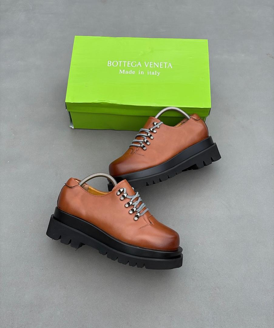 BOTTEGA VENETA