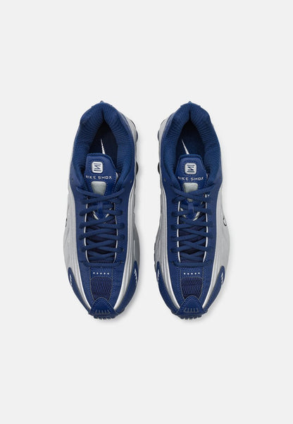 Nike Shox R4