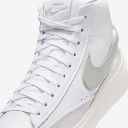 NIKE BLAZER