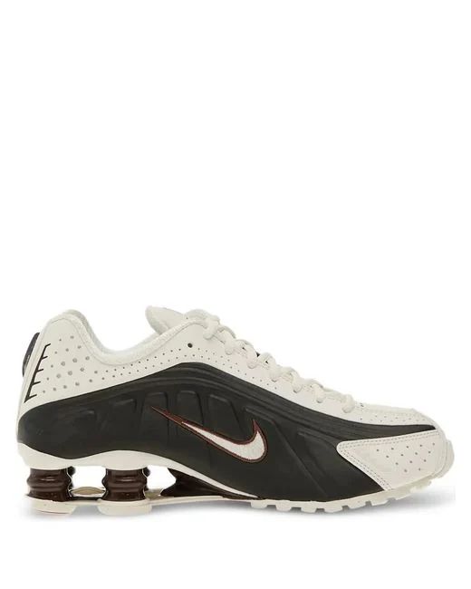 NIKE SHOX R4