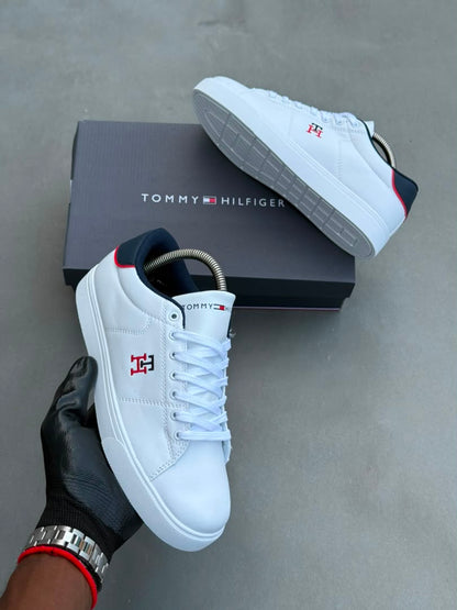 TOMMY HILFIGER 3