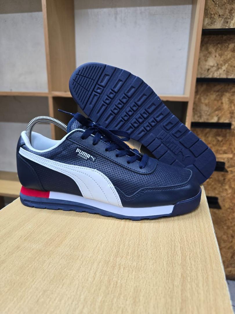 PUMA JOGGER